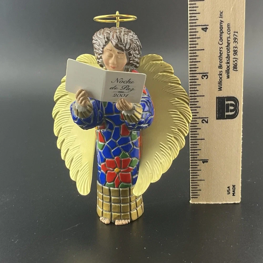Hallmark Noche De Paz 2001 Keepsake Ornament Silent Night Angel Vintage